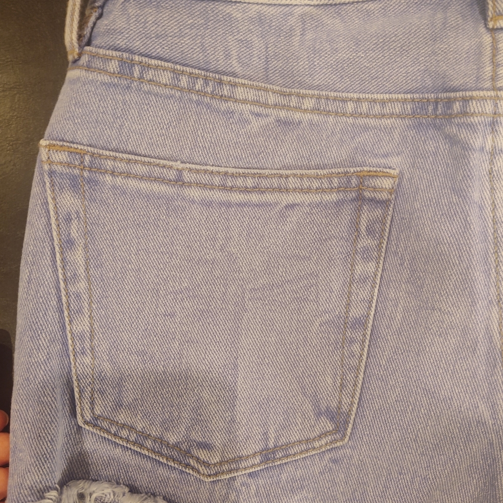 Pacsun Distressed Mid-Rise Denim Shorts - Picture 6 of 10